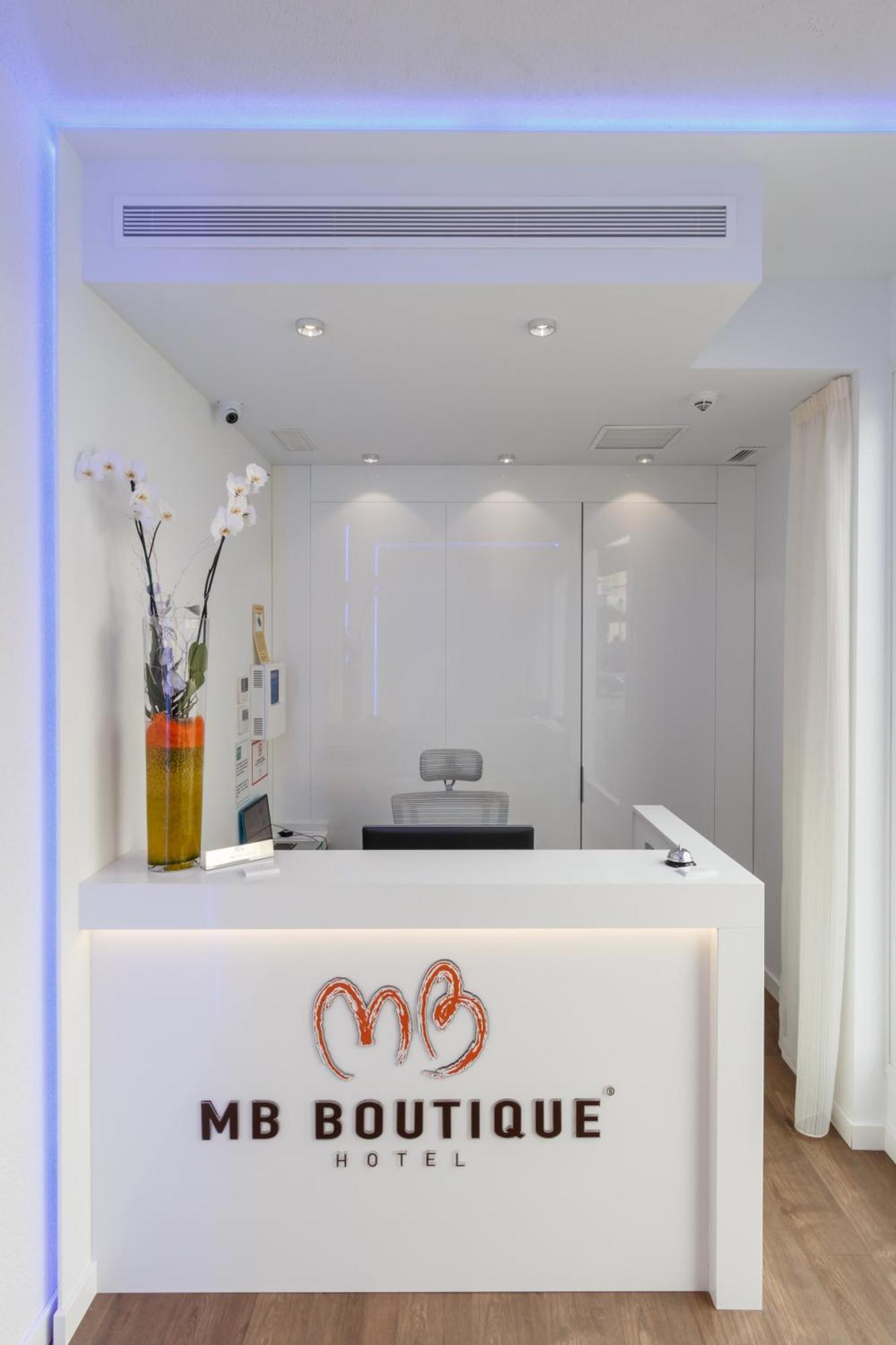 Neptuno 2B Menyber Apartment Nerja Bagian luar foto